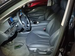 Hongqi E-QM5 2021 Charging Didi Edition - фото 11