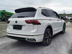 Volkswagen Tiguan L 2023 330TSI automatic two-wheel drive R-Line version - фото 9