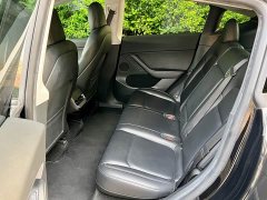 Tesla Model Y rear-wheel drive version - фото 5