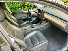 Tesla Model Y rear-wheel drive version - фото 6