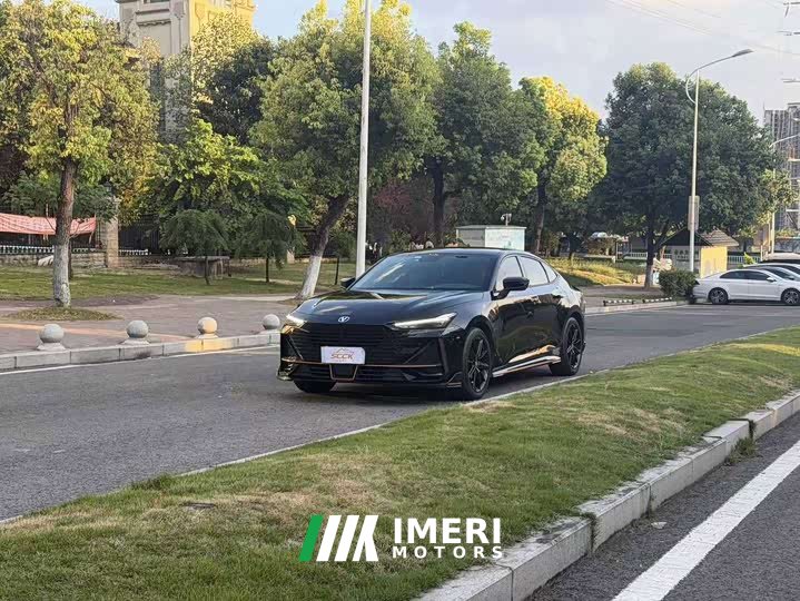 Changan UNI-V 1.5T sports version - автомобиль из Китая
