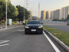 Changan UNI-V 1.5T sports version - фото 2