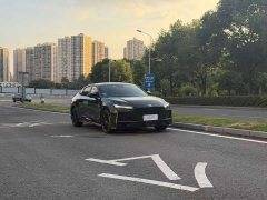 Changan UNI-V 1.5T sports version - фото 3