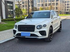 Bentley Bentayga 2022 4.0T V8 - фото 1