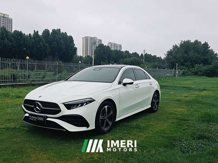 Mercedes-Benz A-Class facelift A 200 L fashionable - автомобиль из Китая