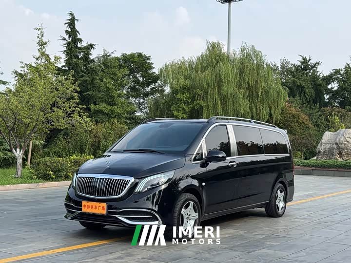 Mercedes-Benz Vito 2.0T Elite Edition 7 seats