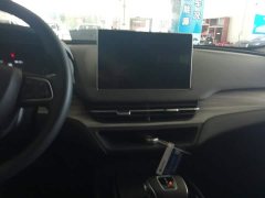 Hongqi E-QM5 560km PLUS - фото 13