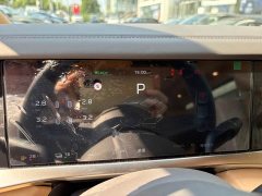 Hongqi HQ9 PHEV 2.0T four-wheel drive luxury version - фото 10
