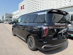 Hongqi HQ9 PHEV 2.0T four-wheel drive luxury version - фото 3