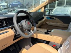 Hongqi HQ9 PHEV 2.0T four-wheel drive luxury version - фото 6