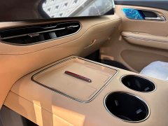 Hongqi HQ9 PHEV 2.0T four-wheel drive luxury version - фото 8