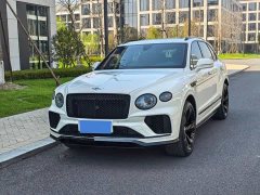 Bentley Bentayga 2022 4.0T V8 - фото 1