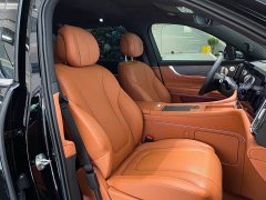 AITO Wenjie M9 extended range Ultra version 42kWh 6-seater version - фото 7