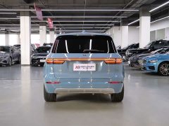 Li Auto Ideal ONE 2021 extended range 6-seater version - фото 6