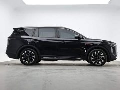 Hongqi HS7 PHEV 2.0T PHEV four-wheel drive Qichang version 7 seats - фото 5