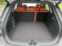 Hongqi HS6 PHEV 2026 220 four-wheel drive smart hybrid version - фото 10