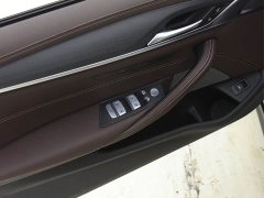BMW 5 Series 530Li Leading M Sports Package - фото 11
