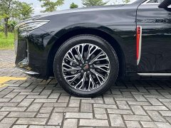 Hongqi H5 2.0T automatic Qichang version - фото 10