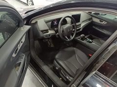 Hongqi E-QM5 560km PLUS - фото 16