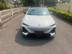 Changan UNI-V 2022 1.5T sports version - фото 2