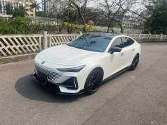 Changan UNI-V 2022 1.5T sports version - фото 3