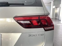 Volkswagen Tiguan L 330TSI automatic two-wheel drive comfort version - фото 12