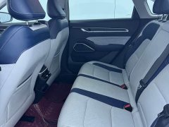 Geely Emgrand 4th generation 1.5L CVT flagship - фото 11