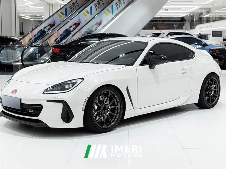 Subaru BRZ 2.4L manual version EyeSight STI Sport - автомобиль из Китая