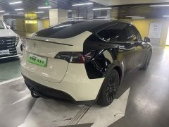 Tesla Model Y 2022 facelift rear-wheel drive version - фото 4