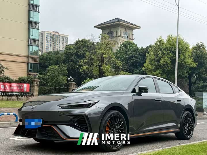 Changan UNI-V third generation 2.0T powerful - автомобиль из Китая