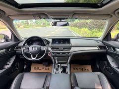 Honda Accord 2022 260TURBO Deluxe Edition - фото 9