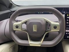 Avatr 12 Ultra pure electric version four-wheel drive - фото 14