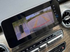 Mercedes-Benz V-Class 2022 V 260 L Long Wheelbase Premium Edition - фото 17