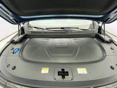 Voyah PHEV AWDFlagship Edition - фото 12