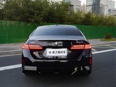 BMW 5 Series 530Li Exclusive M Sports Package - фото 6