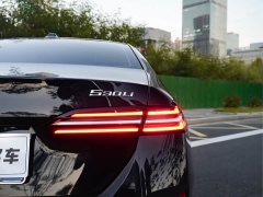 BMW 5 Series 530Li Exclusive M Sports Package - фото 7