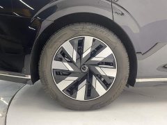 Volvo EM90 Ultra - фото 11