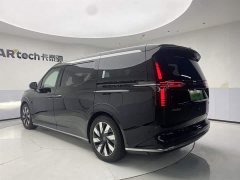 Volvo EM90 Ultra - фото 7