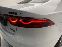 Jaguar XFL 2.0T P300 four-wheel drive flagship sports gold version - фото 10