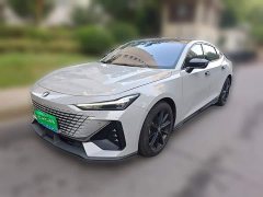 Changan UNI-V 1.5T premium - фото 1