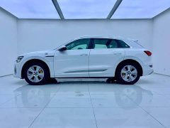 Audi e-tron 2021 50 quattro luxury - фото 4