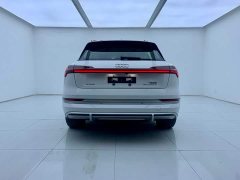 Audi e-tron 2021 50 quattro luxury - фото 5