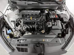 Hyundai Elantra 1.5L CVT LUX Premium Edition - фото 6