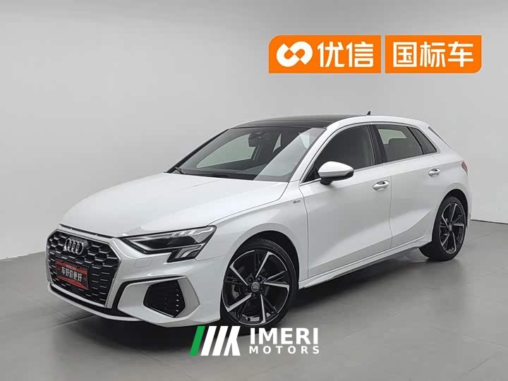 Audi A3 Sportback 35 TFSI stylish and sporty - автомобиль из Китая