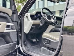 Land Rover 110 P400 Edition - фото 8