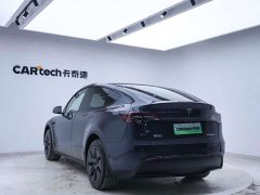 Tesla Model Y rear-wheel drive version - фото 17