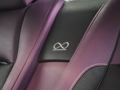 Phantom 2018 6.6T Black Badge - фото 12