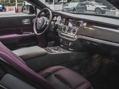 Phantom 2018 6.6T Black Badge - фото 14