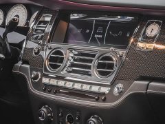 Phantom 2018 6.6T Black Badge - фото 15