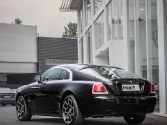 Phantom 2018 6.6T Black Badge - фото 6